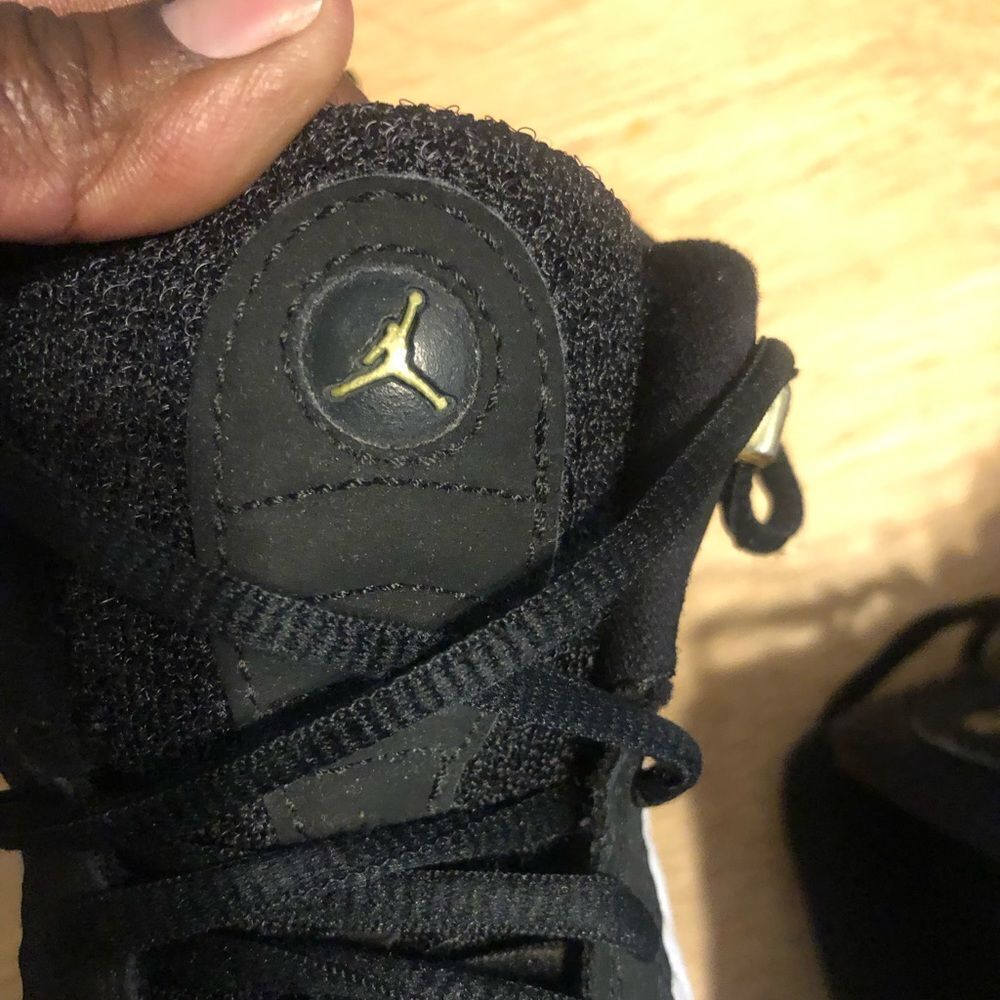 Jordan black white and gold Jumpman Pro youth sneakers tennis shoes, size 4.5 - Picture 6 of 9